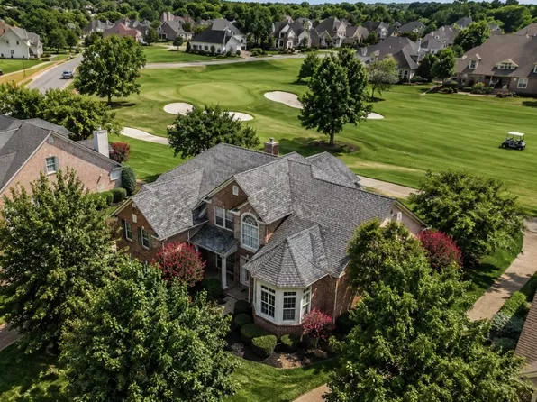 908 Plantation Blvd, Gallatin, TN 37066