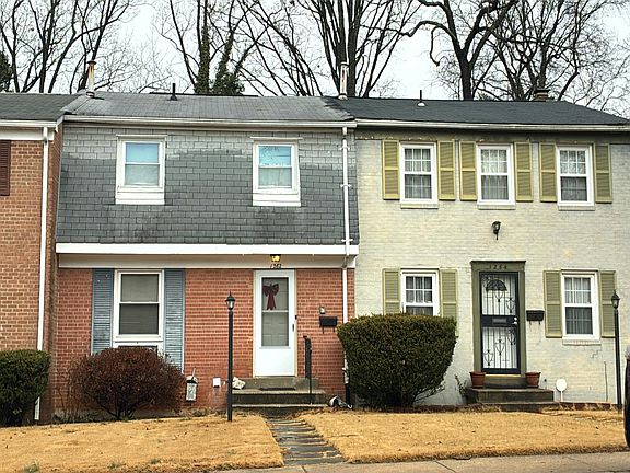 3rd image of 1264 Palmer Rd