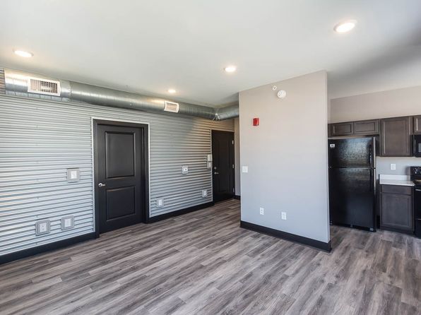 215 S Walnut St #88FAA775A