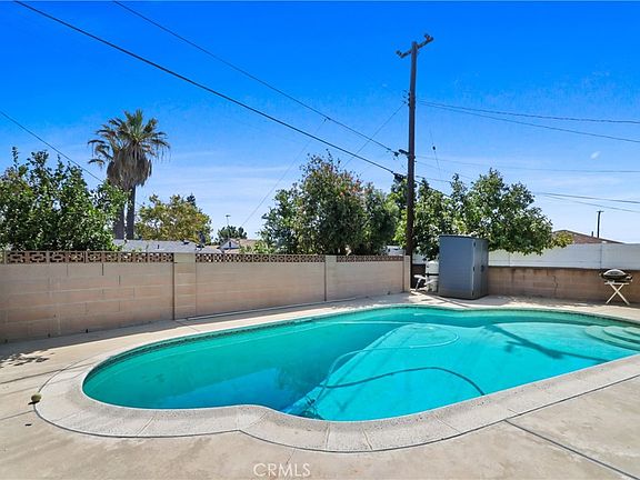 4th image of 14751 San Esteban Dr