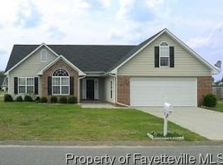 111 Tulane Dr, Raeford, NC 28376