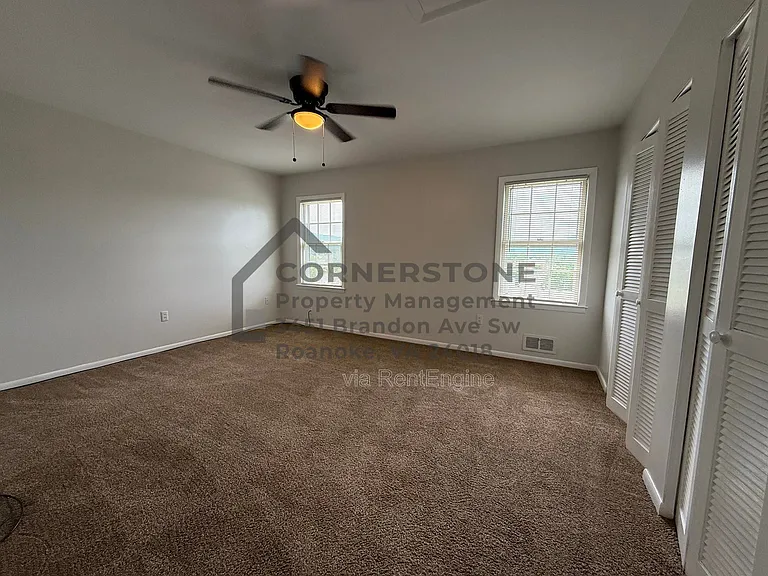 6500 Carefree Ln #13 — Photo 5