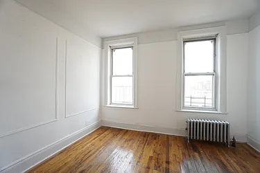 Rented by Rennit Inc.