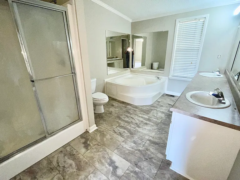 115 Lacy Ln — Photo 7