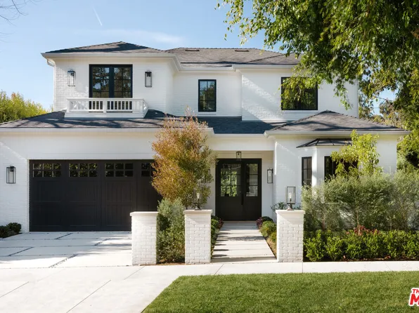 427 N Bundy Dr, Los Angeles, CA 90049