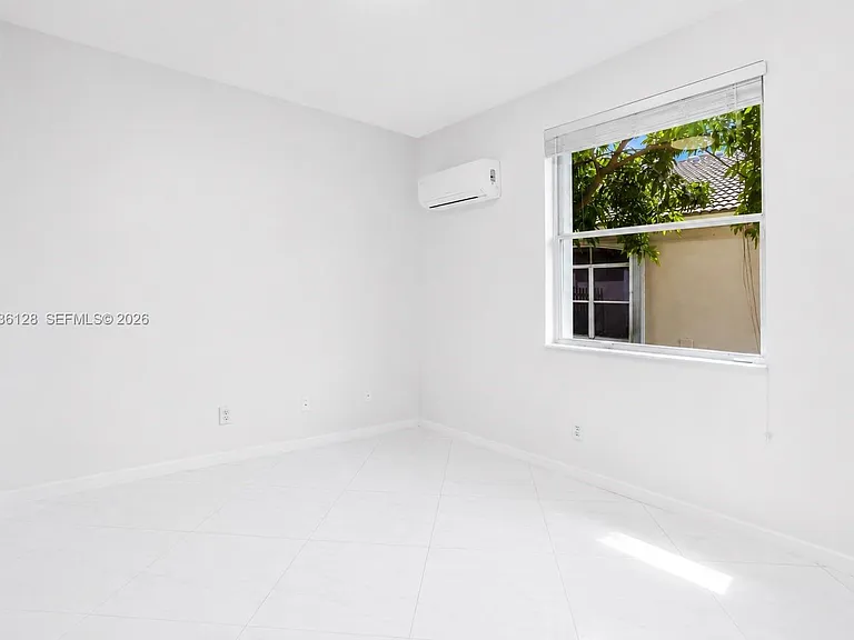 13092 NW 8th St — Photo 18