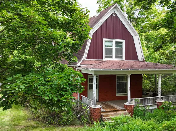 627 S Franklin St, Mount Pleasant, MI 48858