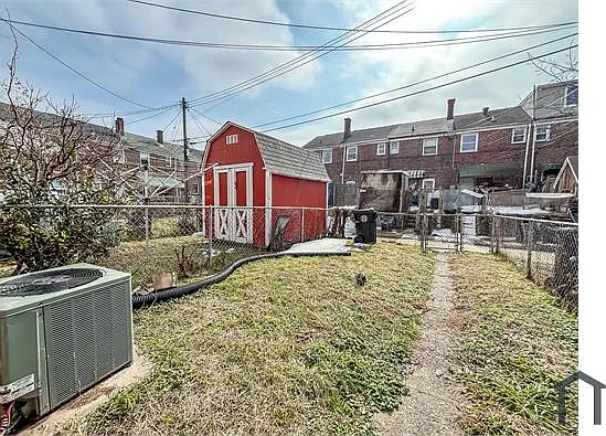 414 Avondale Rd — Photo 6