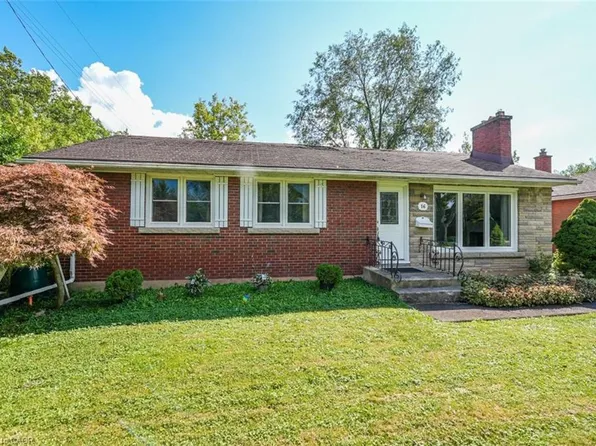 16 Byrne Blvd, Saint Catharines, ON L2T 2H7