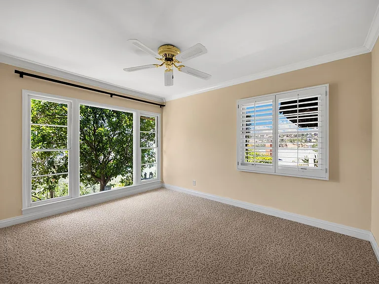 1071 E Avocado Crest Rd — Photo 27