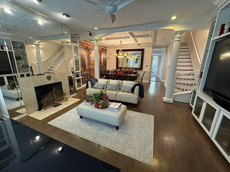 1413 S Prairie Ave — Photo 13