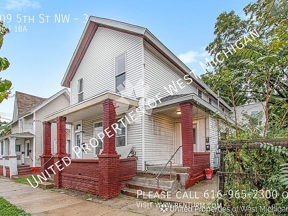 4th image of 409 5th St NW #3