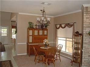 4th image of 2526 Falcon Dr