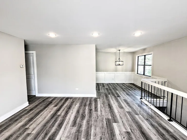 19131 Pine Dr #114 — Photo 4