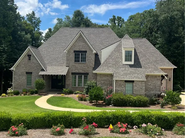 1446 Falls Crest Dr, Auburn, AL 36830