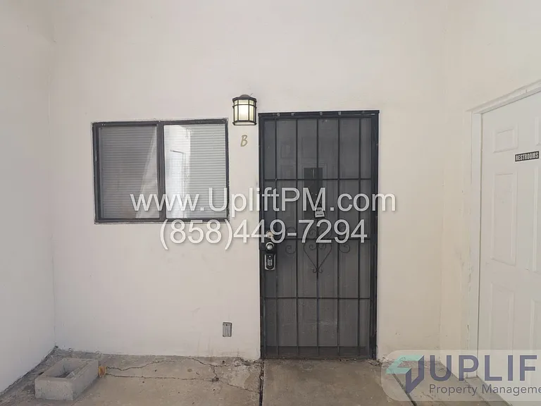 Ramona St (102) — Photo 10