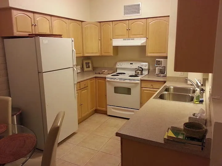 2413 N Loretta Dr #F — Photo 5