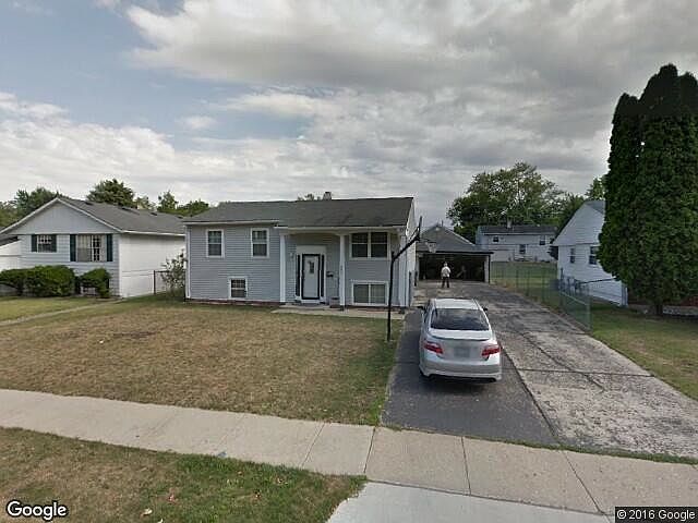 1st image of 297 Marilyn Ave