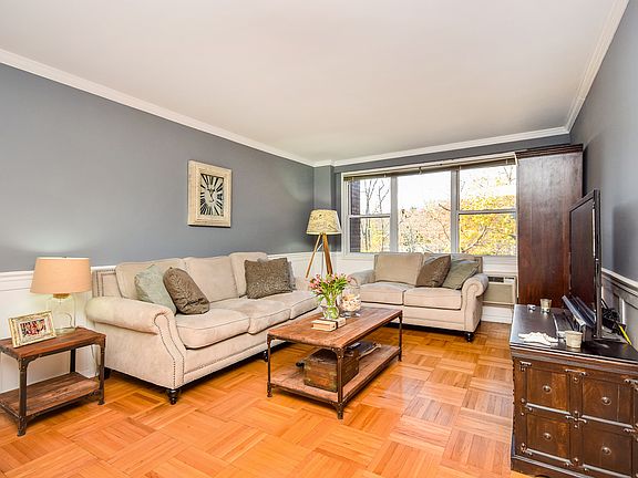 4th image of 1299 Palmer Ave 202 #202