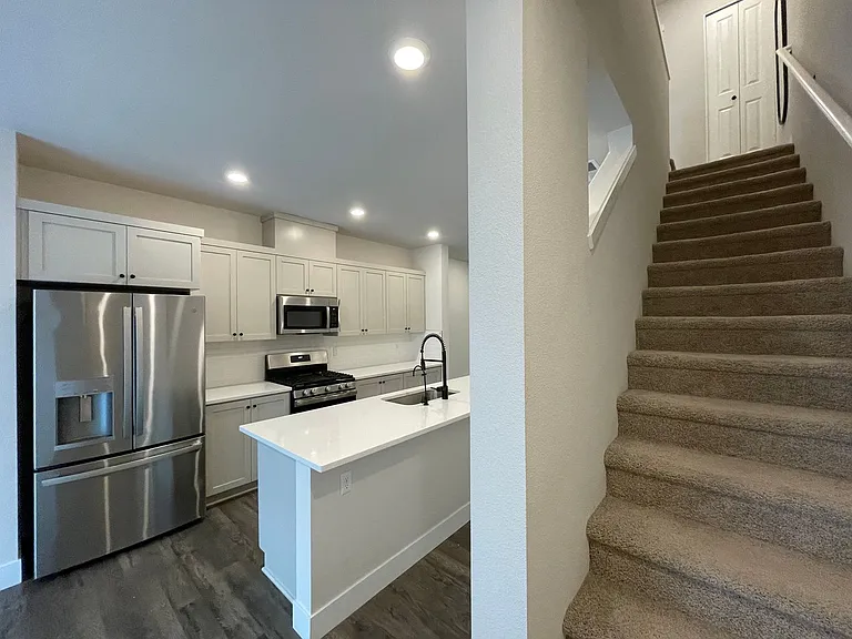 16022 NW Hosmer Ln — Photo 11