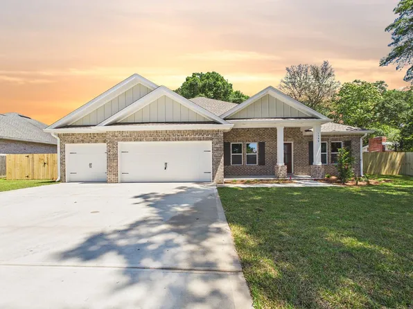 1549 Cat Mar Rd, Niceville, FL 32578