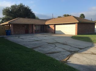 1613 Cheyenne St, Portland, TX 78374