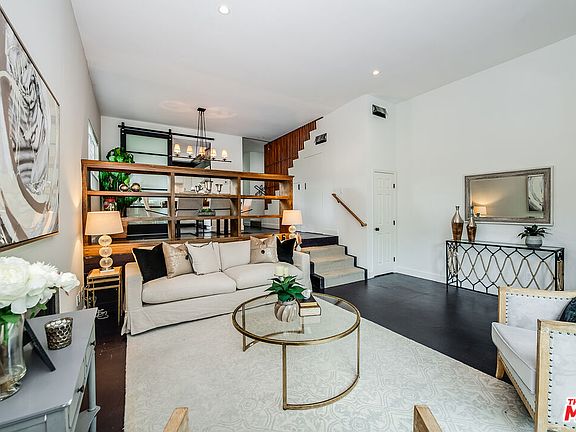 3rd image of 11033 Massachusetts Ave APT 5