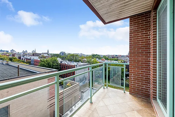 Rented by Compass | media 30