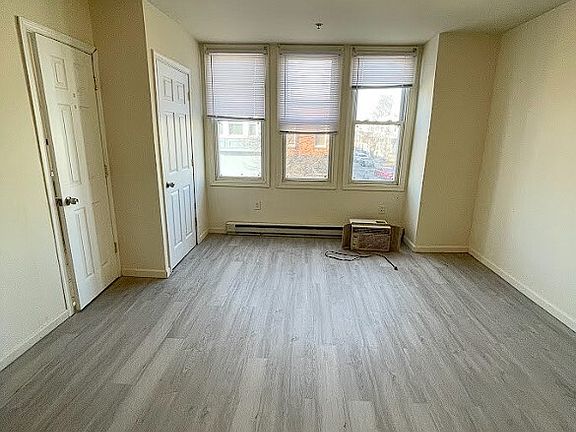 5th image of 317 S 60th St
