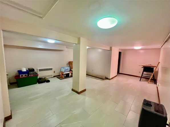 335 Pine Street, South Hempstead, NY 11550