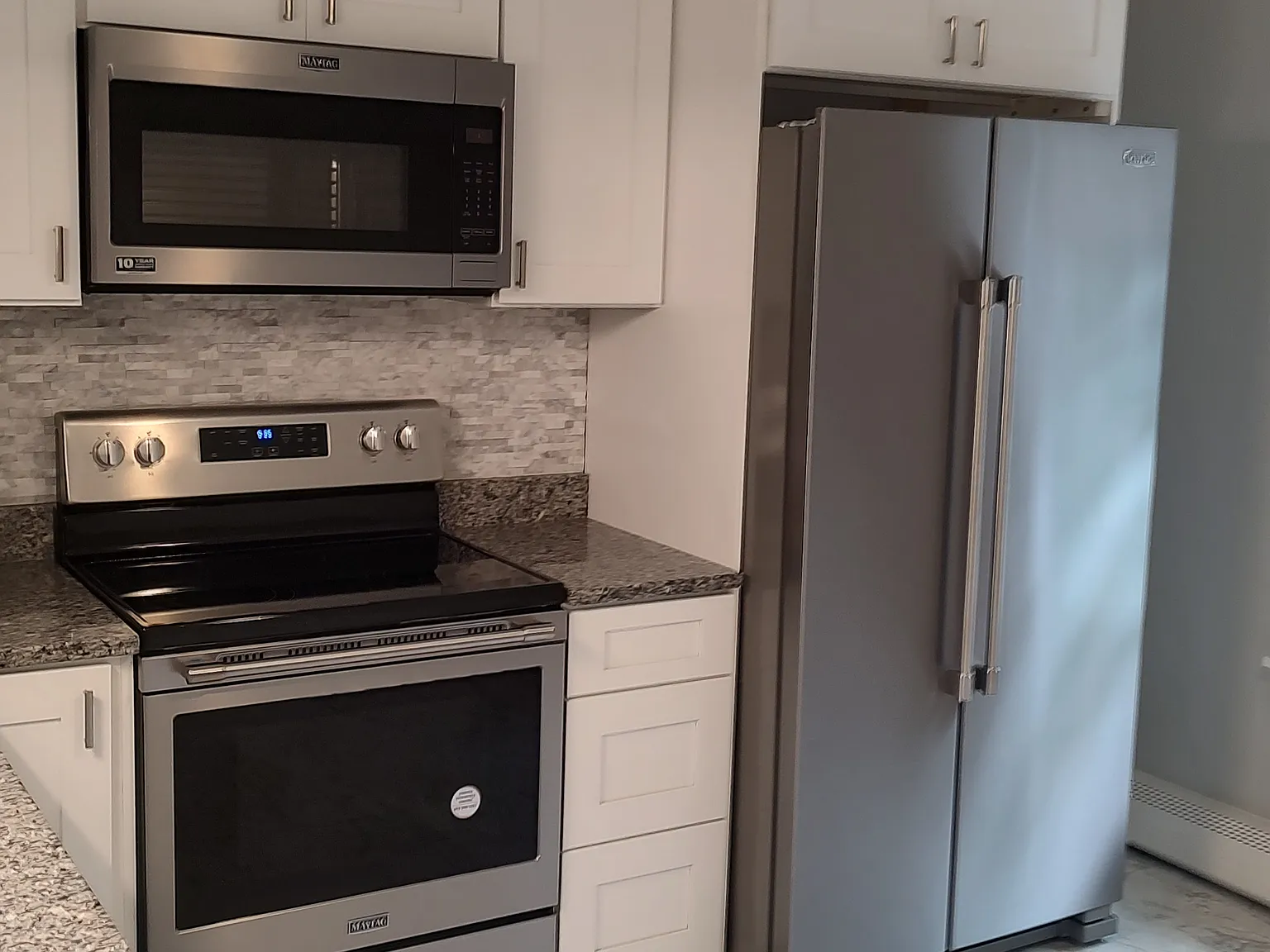 3 bed, 1700 sqft, $3,150 — Photo 3