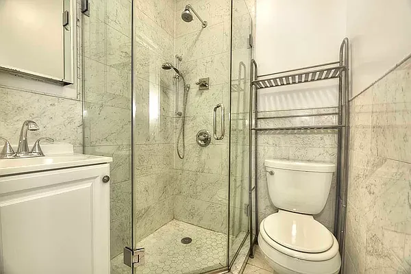 Rented by REAL New York | media 5