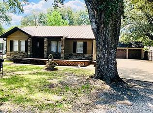 3165 Charles Ave, Groves, TX 77619