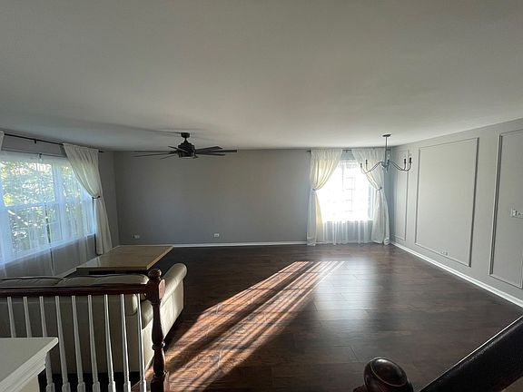 4th image of 1260 Derry Ln