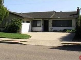 912 W Maple Ave, Lompoc, CA 93436