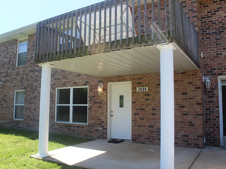 2699 Debbie Ln — Photo 1