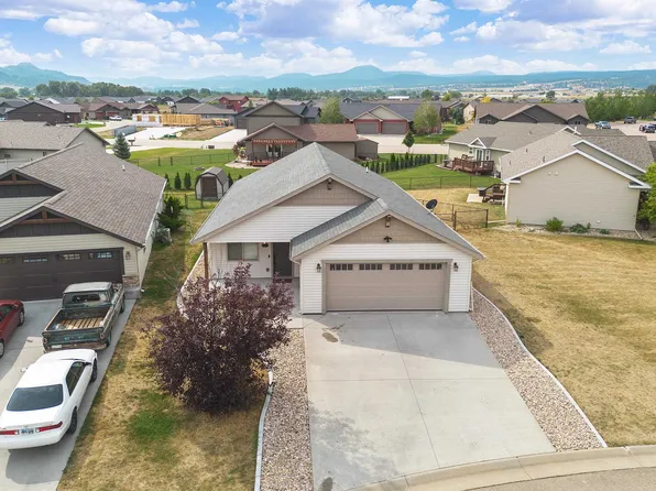 1925 Absaroka St, Spearfish, SD 57783