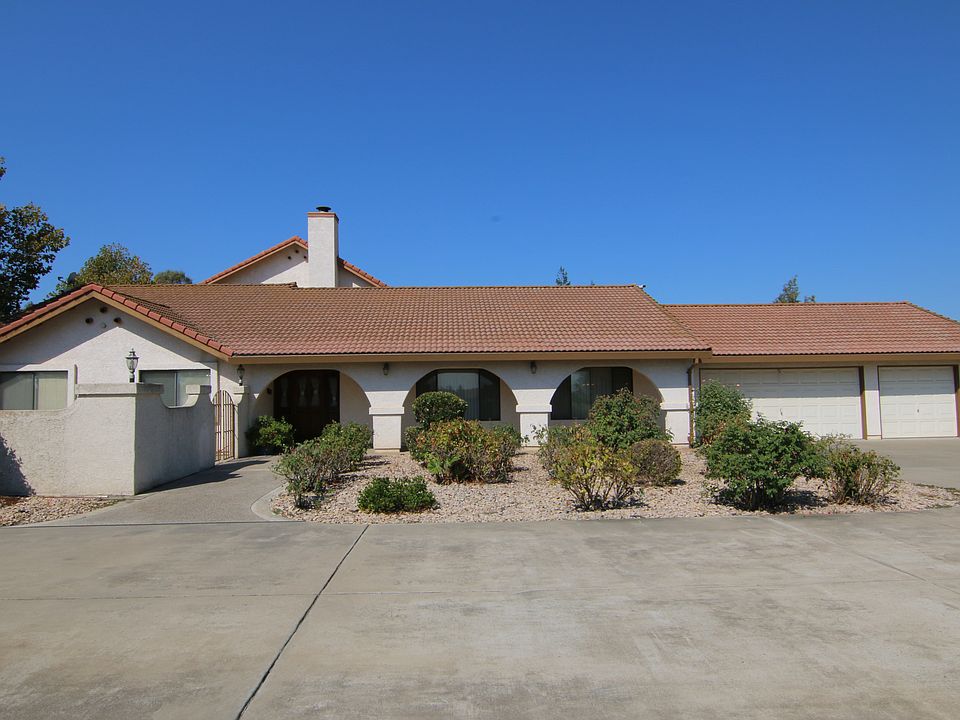 1st image of 8248 Carmencita Ave