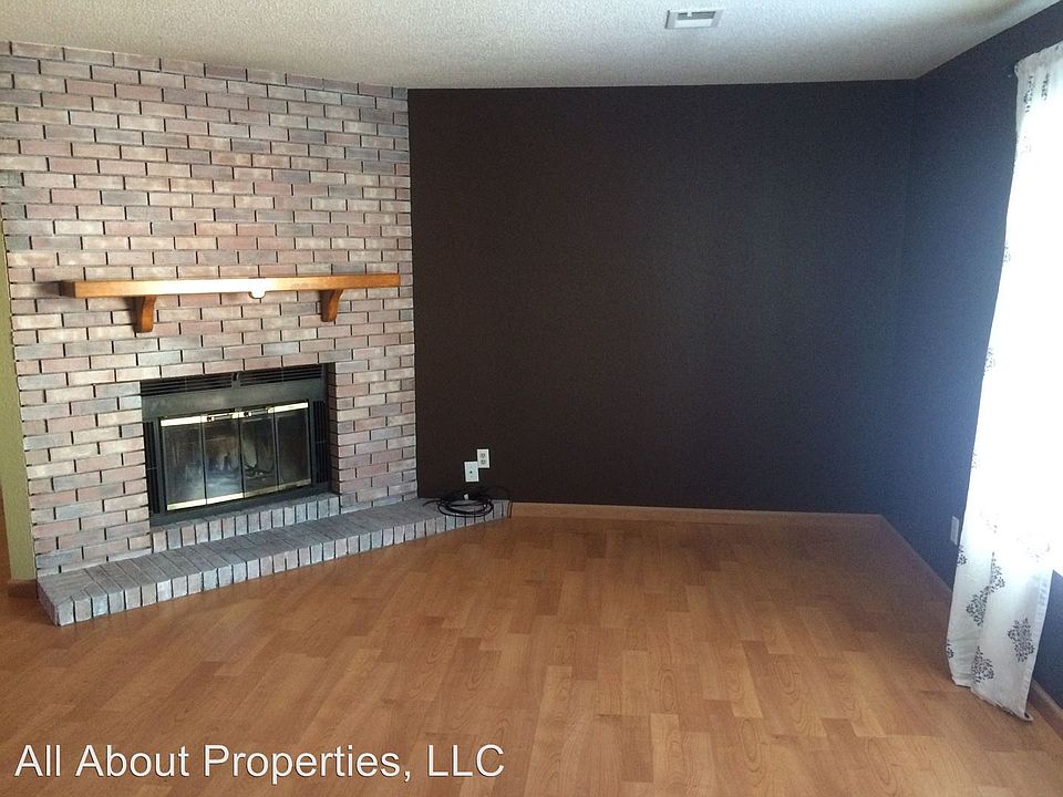 1st image of 916 44th Avenue Ct #G-26