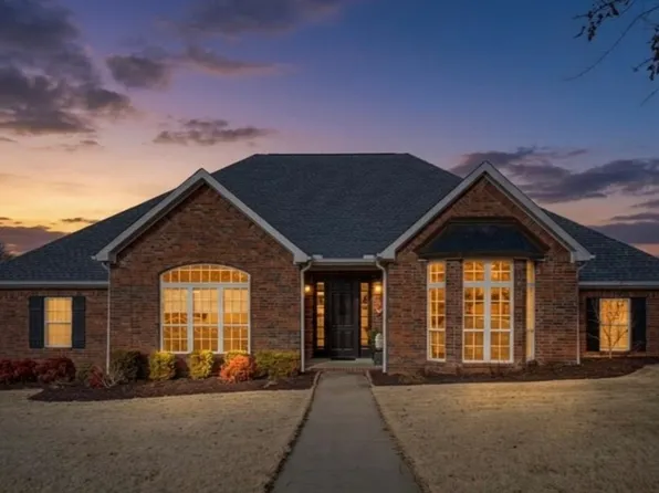 6398 Wrens Nest Cv, Springdale, AR 72762