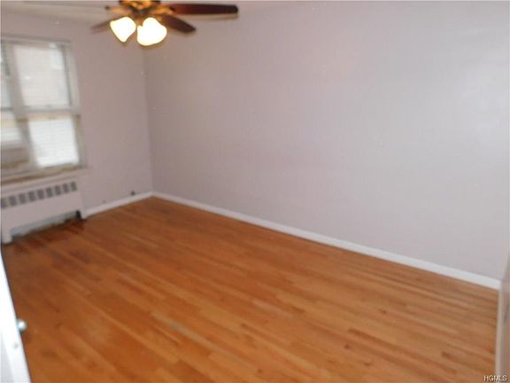 3rd image of 104 Spruce St APT 2A