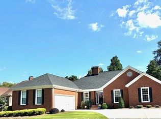 107 River Oaks Rd, Greer, SC 29650