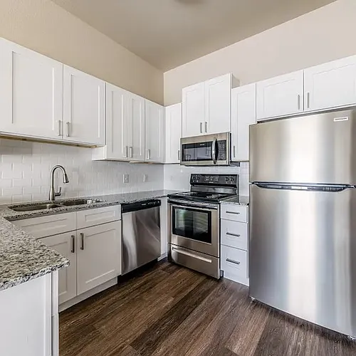 Horseshoe Apartments Photo 1