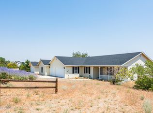 16 Colony Estates Dr, Wellington, NV 89444