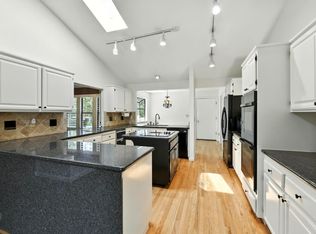 104 Slate Creek Ln, Folsom, CA 95630