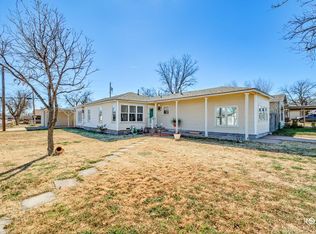 2401 Guadalupe St, San Angelo, TX 76901