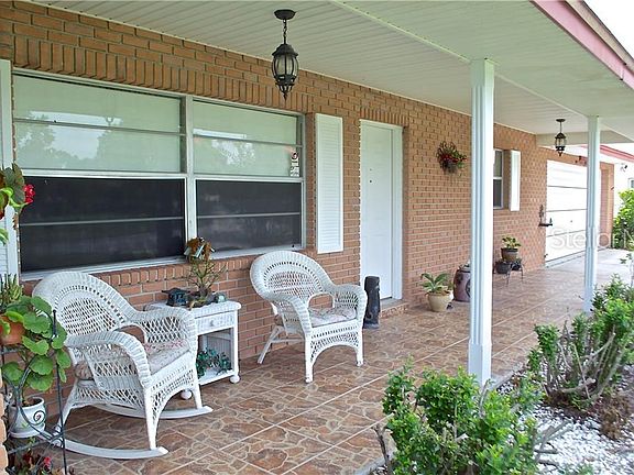 4th image of 5131 Lake Miriam Cir