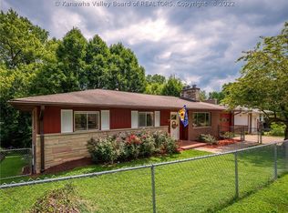 862 Carroll Rd, Charleston, WV 25314