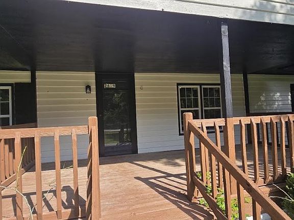 4th image of 2619 W Black Creek Rd