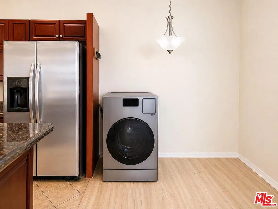 2 bed, 2.0 bath, 1110 sqft, $2,900 — Photo 4